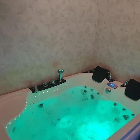 Apartamento Buenavista Con Jacuzzi Y Jardin Privado En Abadía المظهر الخارجي الصورة